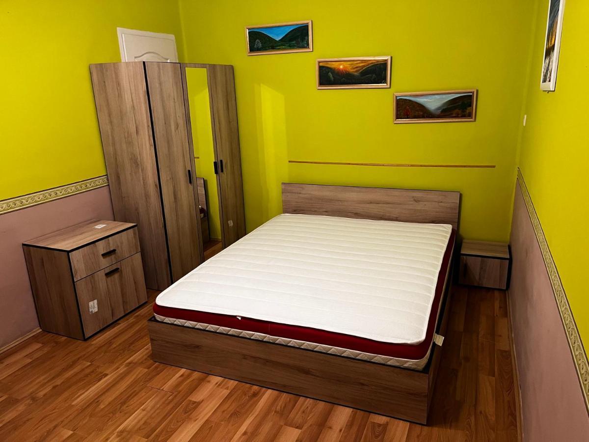 Postakocsi Vendeghaz Kisgyor Hotel Екстериор снимка